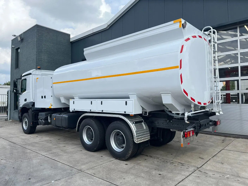 Mercedes-Benz Arocs 3340 6x4 Water Tank Truck - Autocisterna: foto 3 Mercedes-Benz Arocs 3340 6x4 Water Tank Truck - Autocisterna: foto 3