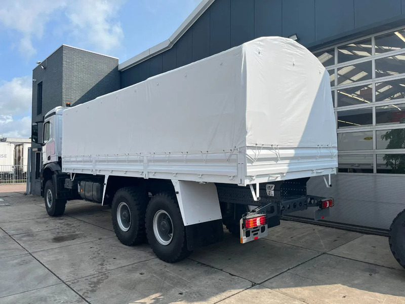 Mercedes-Benz Arocs 3340 A 6x6 Cargo Truck - Tentinis sunkvežimis: foto 3 Mercedes-Benz Arocs 3340 A 6x6 Cargo Truck - Tentinis sunkvežimis: foto 3