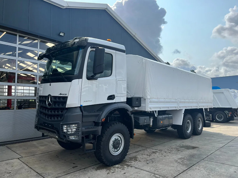 Mercedes-Benz Arocs 3340 A 6x6 Cargo Truck - Tentinis sunkvežimis: foto 1 Mercedes-Benz Arocs 3340 A 6x6 Cargo Truck - Tentinis sunkvežimis: foto 1
