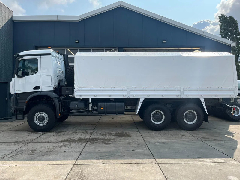 Mercedes-Benz Arocs 3340 A 6x6 Cargo Truck - Tentinis sunkvežimis: foto 2 Mercedes-Benz Arocs 3340 A 6x6 Cargo Truck - Tentinis sunkvežimis: foto 2