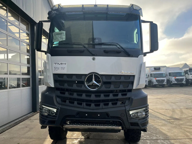 Mercedes-Benz Arocs 3340 A 6x6 Chassis cabin - Važiuoklės sunkvežimis: foto 4 Mercedes-Benz Arocs 3340 A 6x6 Chassis cabin - Važiuoklės sunkvežimis: foto 4