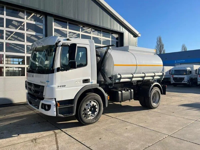 Mercedes-Benz Atego 1418 4x2 Fuel Tank Truck - Autocisterna: foto 1 Mercedes-Benz Atego 1418 4x2 Fuel Tank Truck - Autocisterna: foto 1