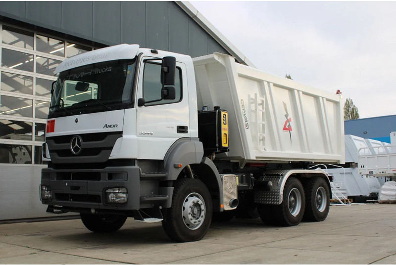 Mercedes-Benz Axor 3344 K 6x4 Tipper Truck - Savivartis sunkvežimis: foto 1 Mercedes-Benz Axor 3344 K 6x4 Tipper Truck - Savivartis sunkvežimis: foto 1