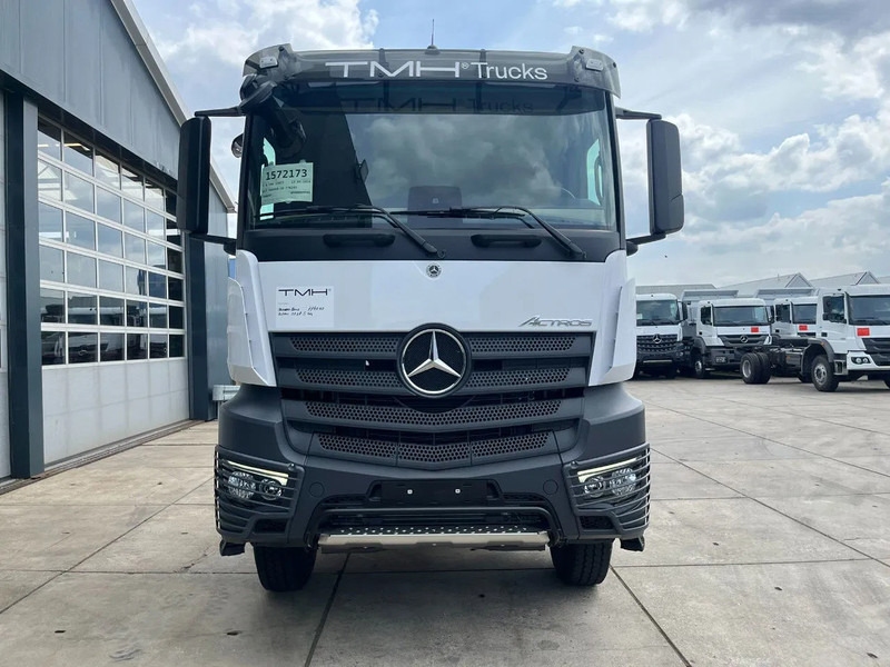 Mercedes-Benz Actros 3348 S 6x4 Tractor Head - Vilkikas: foto 2 Mercedes-Benz Actros 3348 S 6x4 Tractor Head - Vilkikas: foto 2