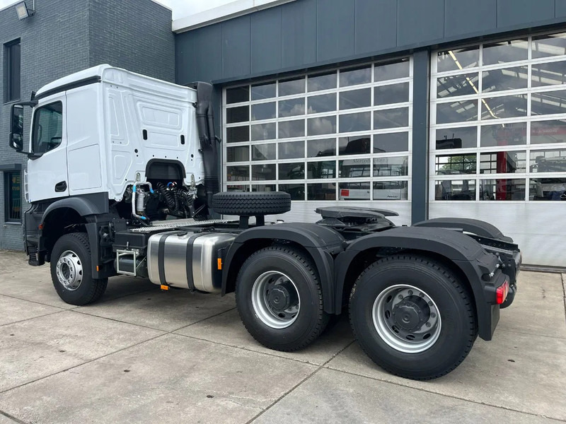 Mercedes-Benz Actros 3348 S 6x4 Tractor Head - Vilkikas: foto 4 Mercedes-Benz Actros 3348 S 6x4 Tractor Head - Vilkikas: foto 4