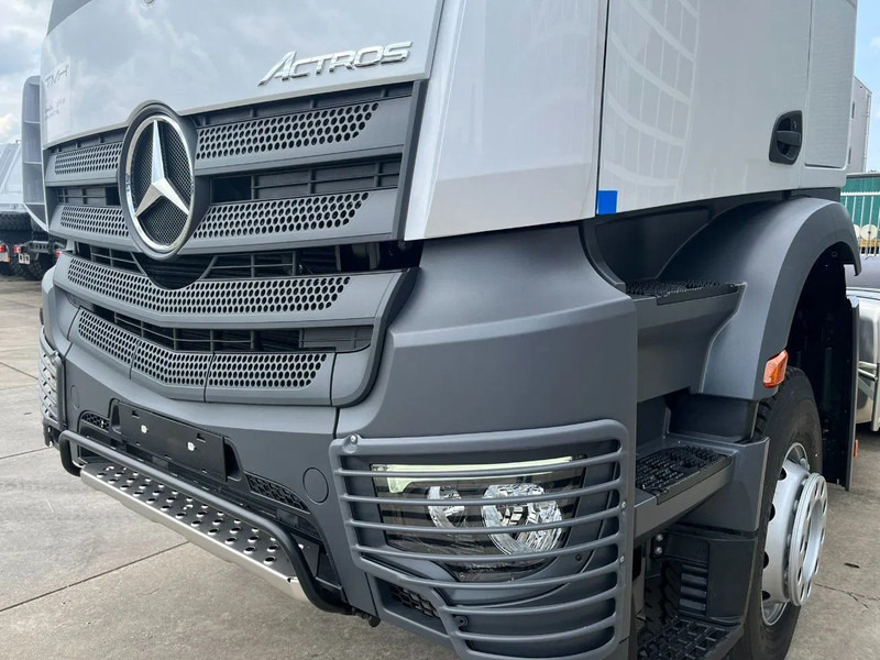 Nauja Vilkikas Mercedes-Benz Actros 3348 S 6x4 Tractor Head: foto 11 Nauja Vilkikas Mercedes-Benz Actros 3348 S 6x4 Tractor Head: foto 11