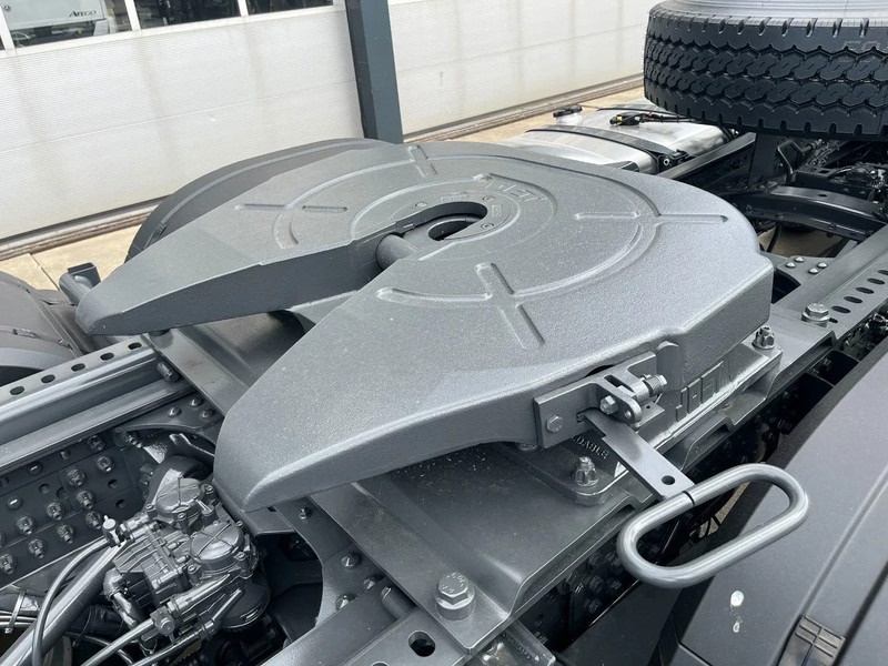 Nauja Vilkikas Mercedes-Benz Actros 3348 S 6x4 Tractor Head: foto 15 Nauja Vilkikas Mercedes-Benz Actros 3348 S 6x4 Tractor Head: foto 15