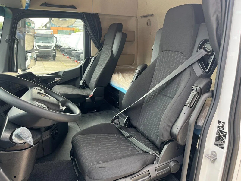 Nauja Vilkikas Mercedes-Benz Actros 3348 S 6x4 Tractor Head: foto 19 Nauja Vilkikas Mercedes-Benz Actros 3348 S 6x4 Tractor Head: foto 19