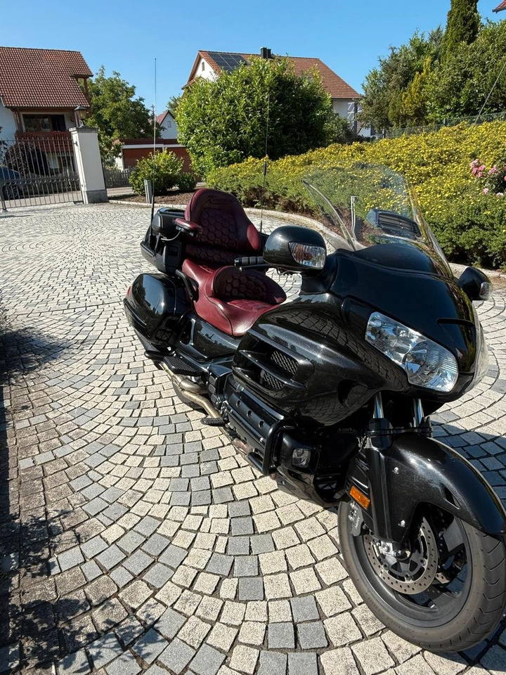 Honda GL1800 SC47*Krossline*Audio*Wilbers*SR Racing - Motociklas: foto 3 Honda GL1800 SC47*Krossline*Audio*Wilbers*SR Racing - Motociklas: foto 3