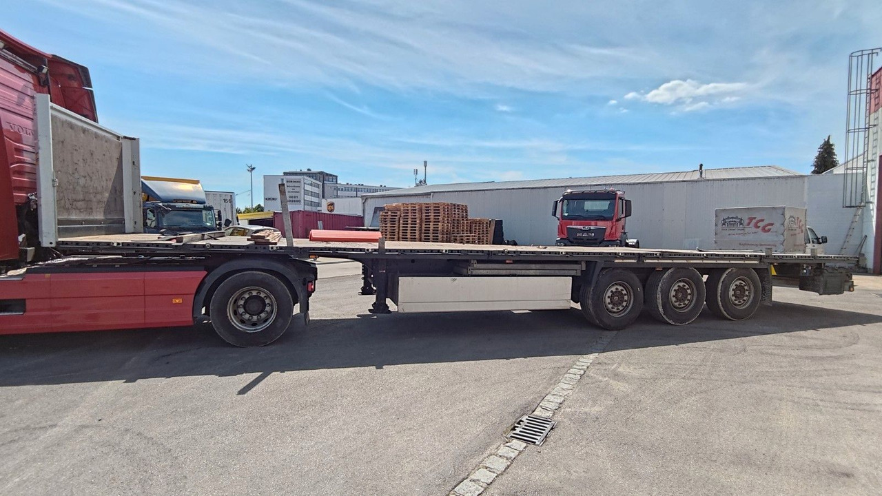 Krone SD*Pritsche beschädigt* - Platforminė/ Bortinė puspriekabė: foto 2 Krone SD*Pritsche beschädigt* - Platforminė/ Bortinė puspriekabė: foto 2