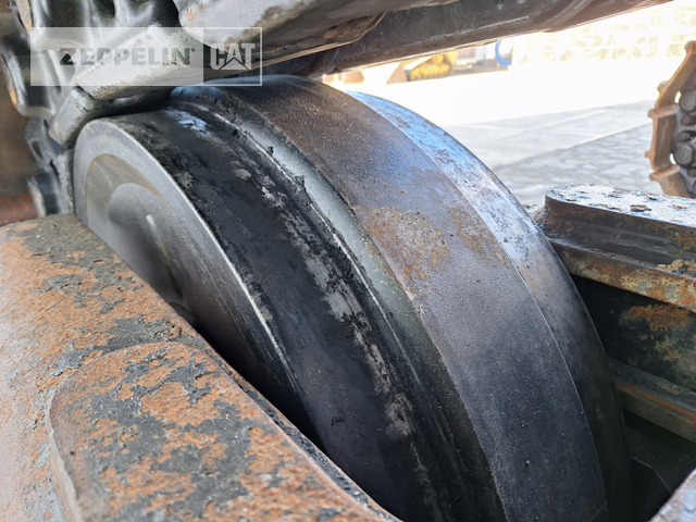 Vikšrinis ekskavatorius Cat 390FL: foto 21