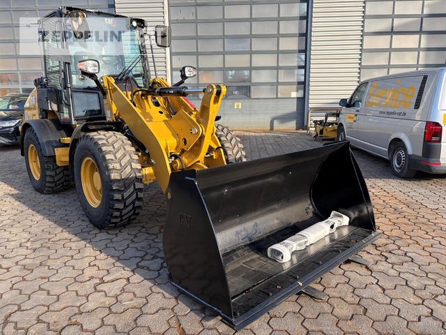 Cat 908-14 - Ratinis krautuvas: foto 1 Cat 908-14 - Ratinis krautuvas: foto 1