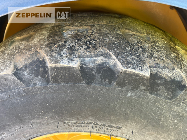 Ratinis krautuvas Cat 908M: foto 11 Ratinis krautuvas Cat 908M: foto 11