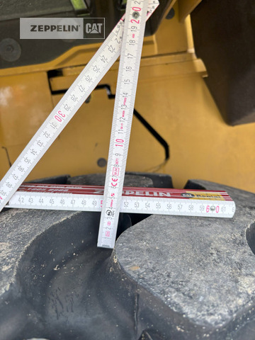 Ratinis krautuvas Cat 926M: foto 13