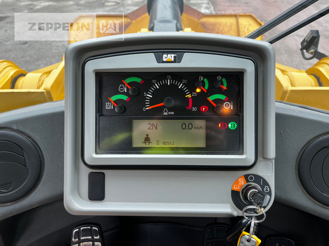 Ratinis krautuvas Cat 966M: foto 22