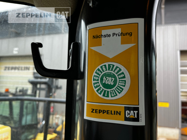 Ratinis krautuvas Cat 966M: foto 27