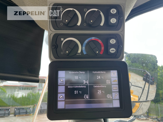 Ratinis krautuvas Cat 966M: foto 27
