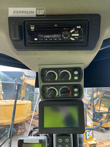 Ratinis krautuvas Cat 966MXE: foto 18 Ratinis krautuvas Cat 966MXE: foto 18