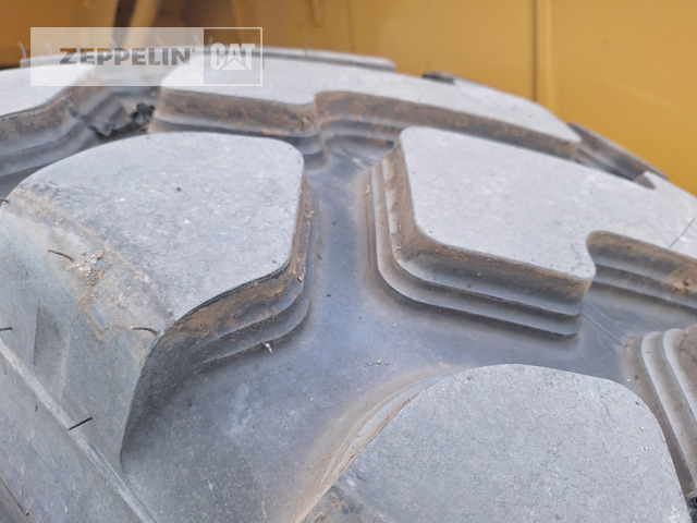 Ratinis krautuvas Cat 972MXE: foto 12