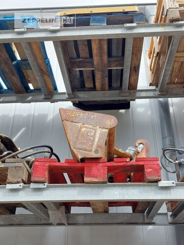 Cat GLV120 CW05 - Ekskavatoriaus kaušas - Statybinė technika: foto 1 Cat GLV120 CW05 - Ekskavatoriaus kaušas - Statybinė technika: foto 1