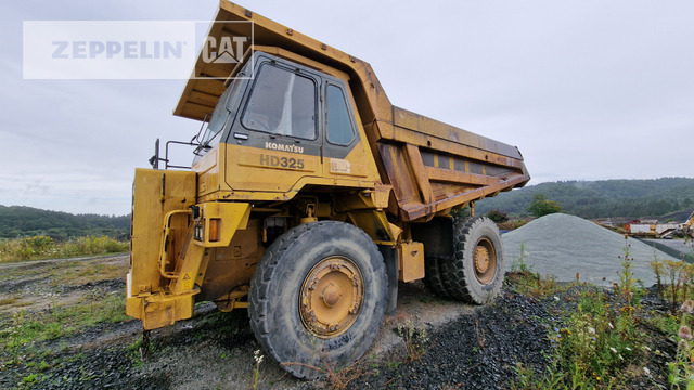 Komatsu HD325-6 - Karjerinis savivartis: foto 1 Komatsu HD325-6 - Karjerinis savivartis: foto 1