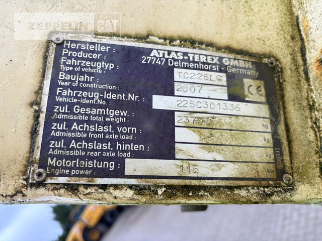 Terex TC225LC - Vikšrinis ekskavatorius: foto 3 Terex TC225LC - Vikšrinis ekskavatorius: foto 3