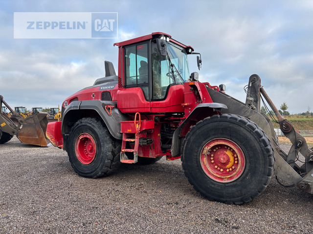 Volvo L110H - Ratinis krautuvas: foto 1 Volvo L110H - Ratinis krautuvas: foto 1