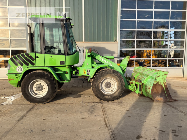 Volvo L30B - Ratinis krautuvas: foto 5 Volvo L30B - Ratinis krautuvas: foto 5