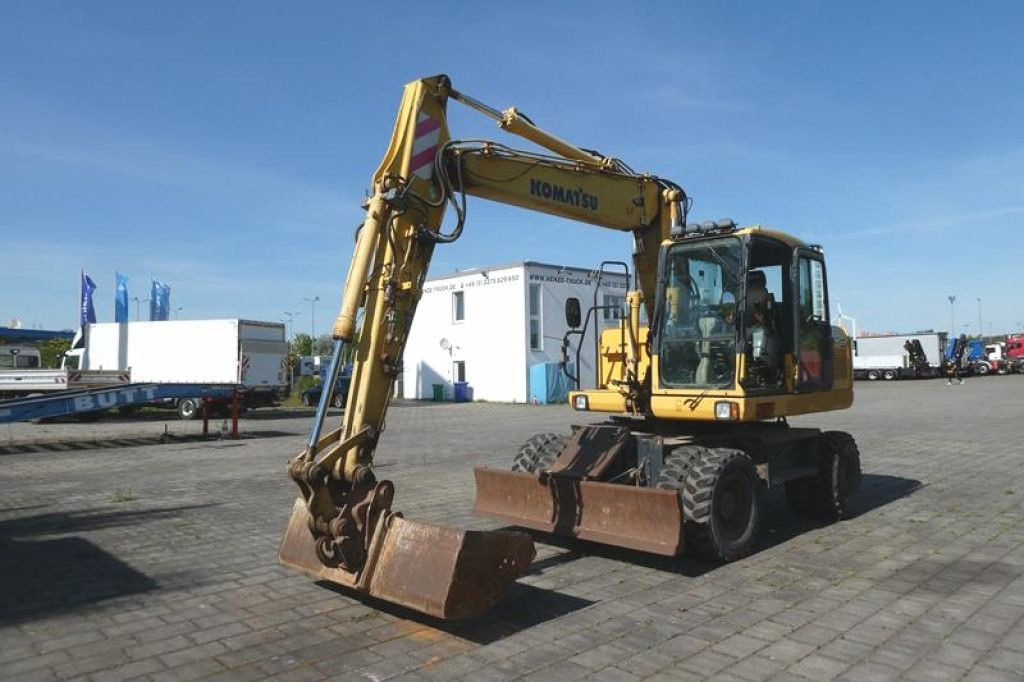 Komatsu Mobilbagger PW140-7 Mobilbagger - Ratinis ekskavatorius: foto 2 Komatsu Mobilbagger PW140-7 Mobilbagger - Ratinis ekskavatorius: foto 2