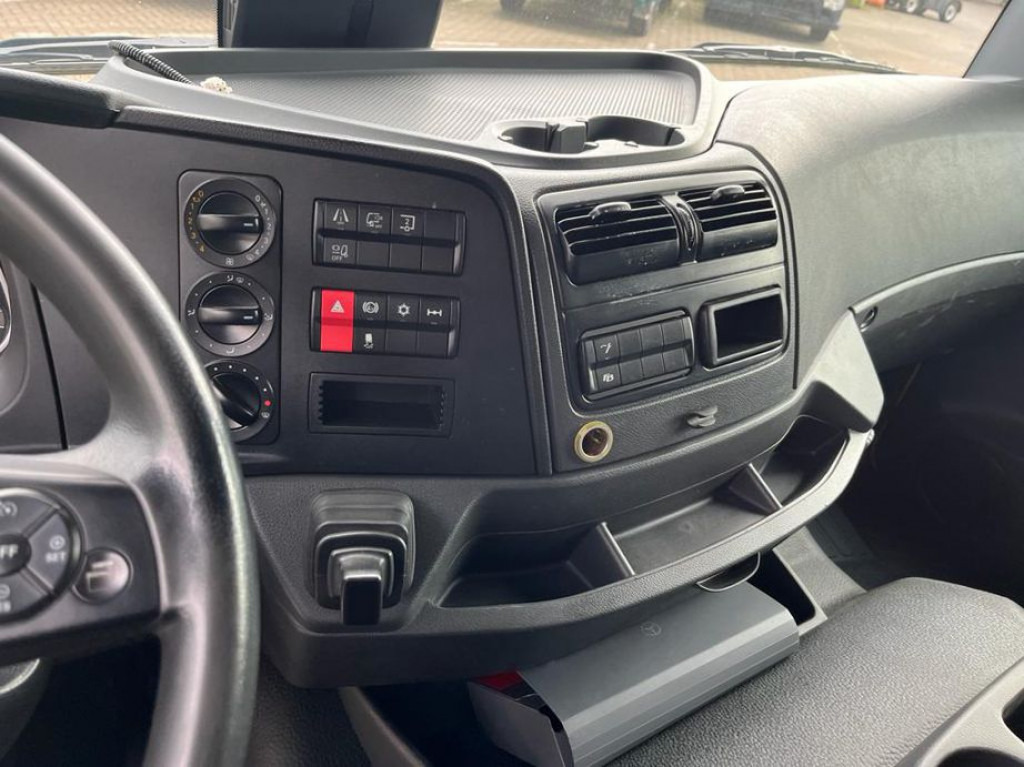 MERCEDES-BENZ Atego 1224 L  Pritsche LBW LBW 1.5to - Tentinis sunkvežimis: foto 2 MERCEDES-BENZ Atego 1224 L  Pritsche LBW LBW 1.5to - Tentinis sunkvežimis: foto 2