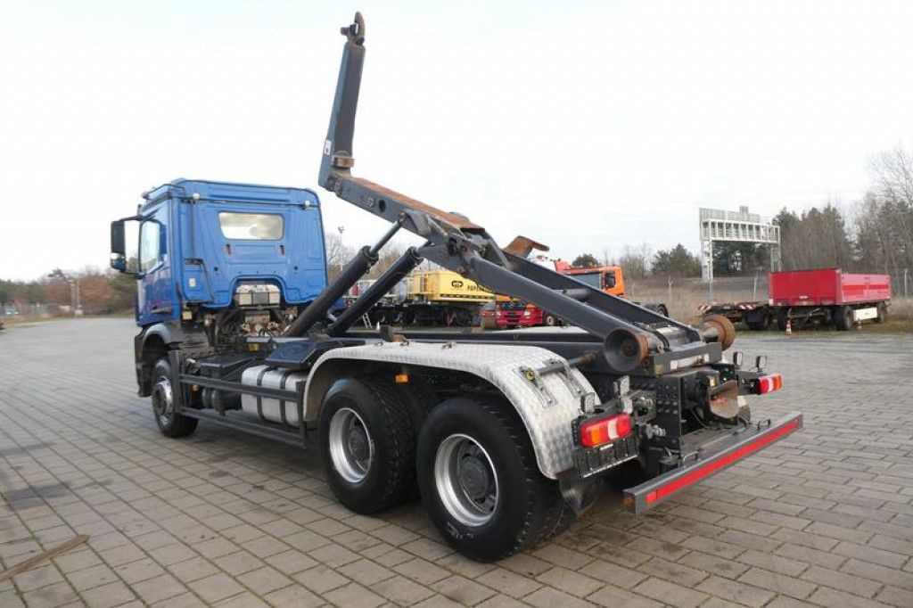 Mercedes-Benz Arocs 2645 K 6x4 Abrollkipper Meiller deutsch to - Hook-lift sunkvežimis: foto 4 Mercedes-Benz Arocs 2645 K 6x4 Abrollkipper Meiller deutsch to - Hook-lift sunkvežimis: foto 4