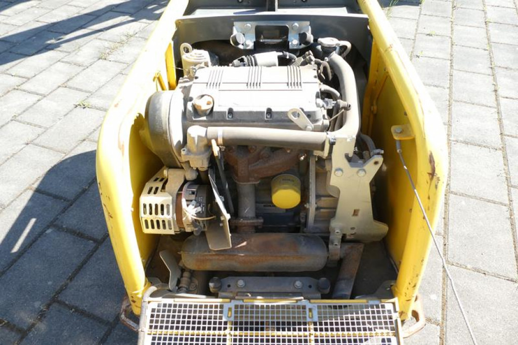 Wacker Neuson SE Rüttelplatte DPU 110rLem970 Baumaschine inkl. Fernbedienung - Statybinė technika: foto 2 Wacker Neuson SE Rüttelplatte DPU 110rLem970 Baumaschine inkl. Fernbedienung - Statybinė technika: foto 2