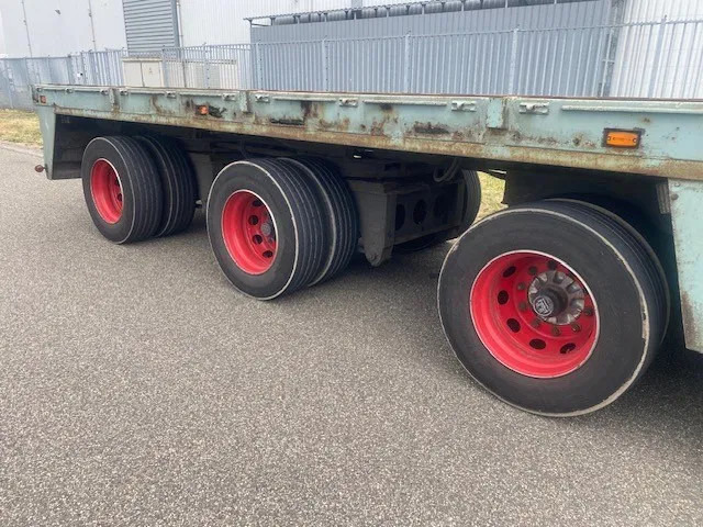 Floor open oplegger 3 asser uitschuifbaar, 2 x stuur, 1 x liftas - Platforminė/ Bortinė puspriekabė: foto 3 Floor open oplegger 3 asser uitschuifbaar, 2 x stuur, 1 x liftas - Platforminė/ Bortinė puspriekabė: foto 3