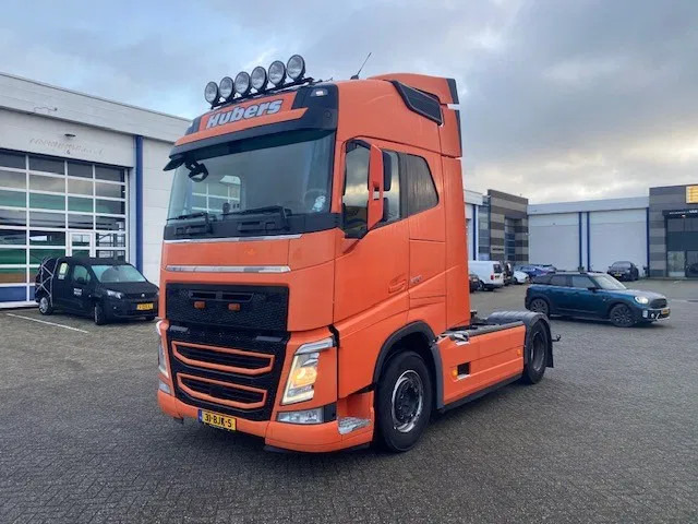 Volvo FH 500 globe euro 6 full spoilered, mot approval - Vilkikas: foto 1 Volvo FH 500 globe euro 6 full spoilered, mot approval - Vilkikas: foto 1