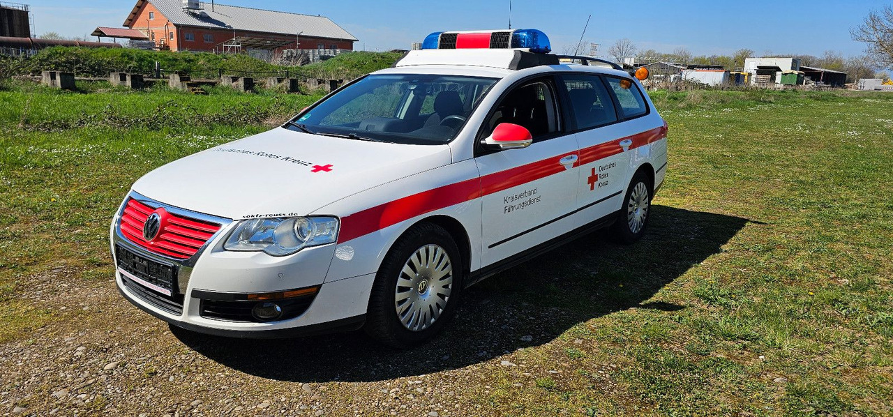 Volkswagen Allrad Feuerwehr Kommandowagen HVO KDOW ELW - Sedanas: foto 2 Volkswagen Allrad Feuerwehr Kommandowagen HVO KDOW ELW - Sedanas: foto 2