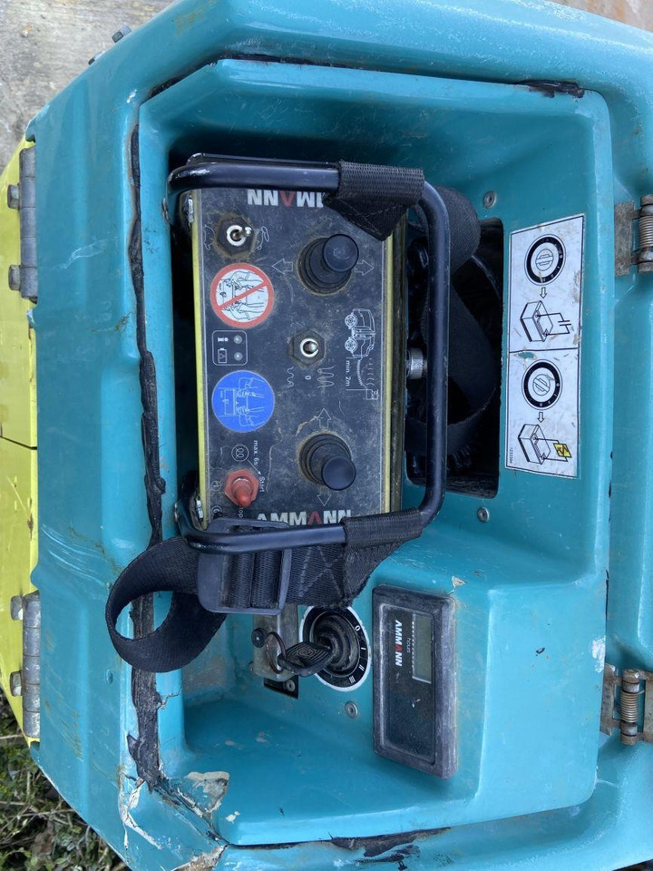 Ammann Rammax 1575 (1324) - Kompaktorius: foto 4 Ammann Rammax 1575 (1324) - Kompaktorius: foto 4