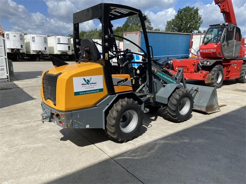 GiANT G2700 Xtra HD (6436) - Šarnyrinis krautuvas: foto 4 GiANT G2700 Xtra HD (6436) - Šarnyrinis krautuvas: foto 4