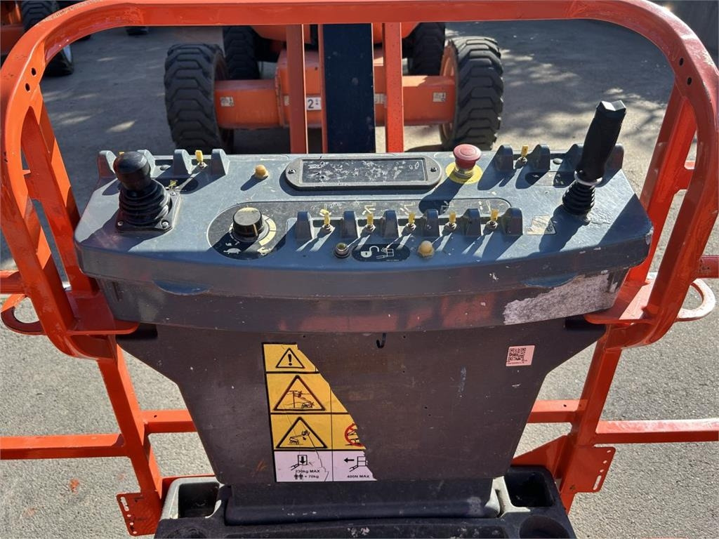 JLG 600 AJ (3218) - Alkūninis keltuvas: foto 3 JLG 600 AJ (3218) - Alkūninis keltuvas: foto 3