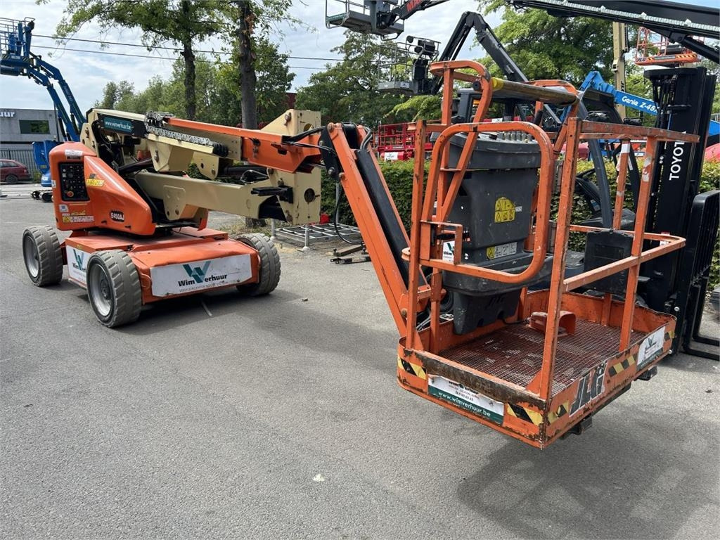JLG E450AJ (2005) - Alkūninis keltuvas: foto 1 JLG E450AJ (2005) - Alkūninis keltuvas: foto 1