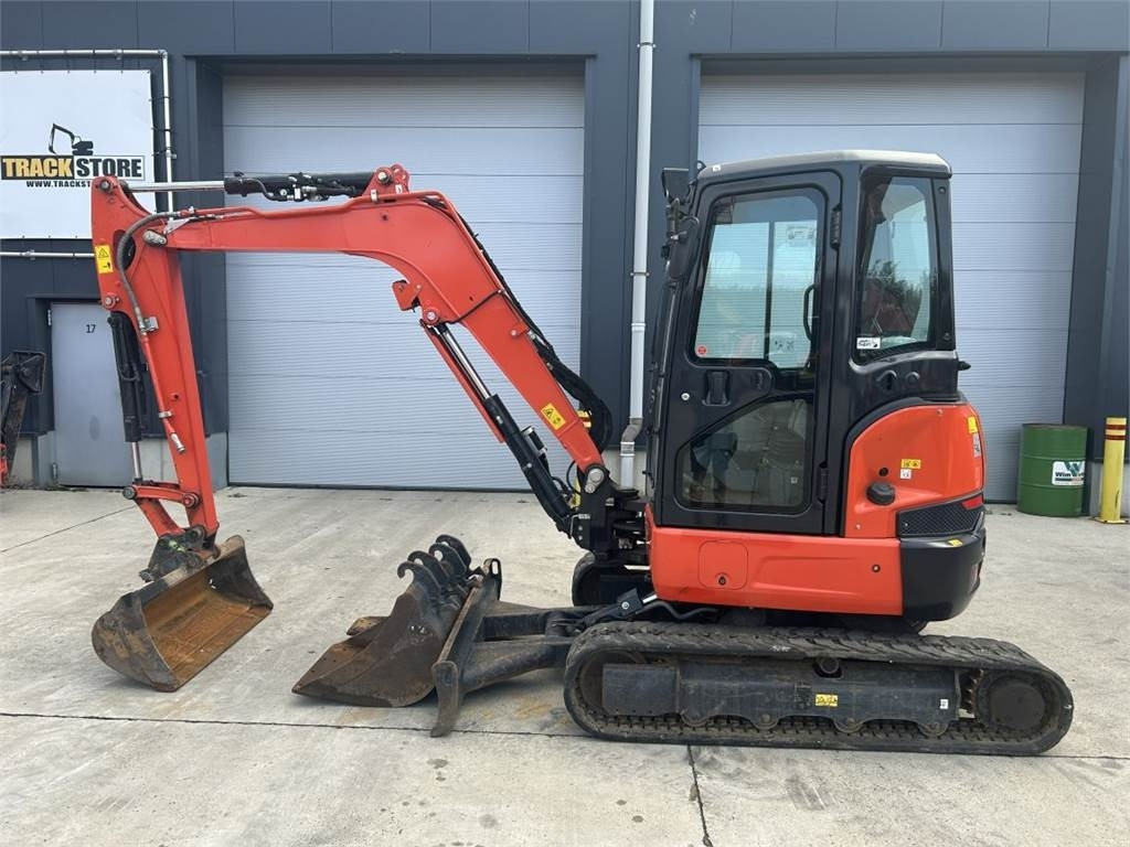 Kubota U36-4 (7398) - Mini ekskavatorius: foto 1 Kubota U36-4 (7398) - Mini ekskavatorius: foto 1