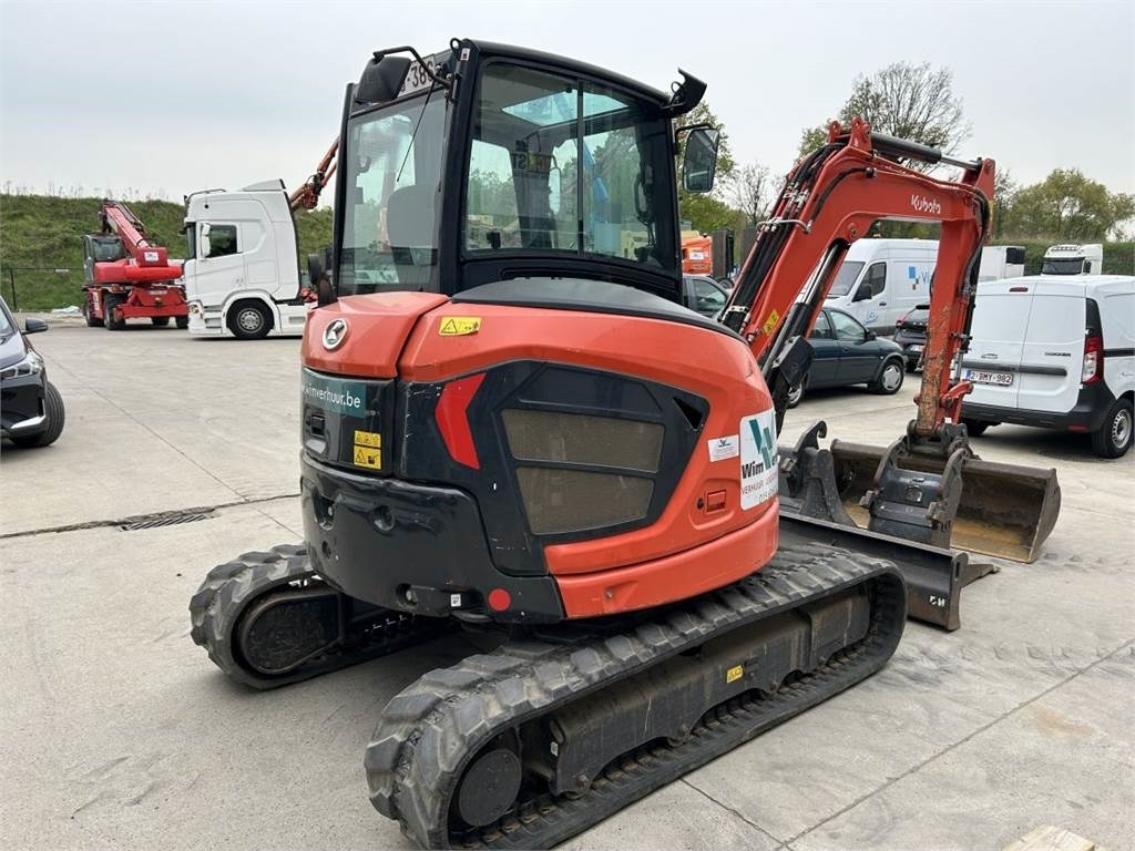 Kubota U50-5 (5024) - Mini ekskavatorius: foto 3 Kubota U50-5 (5024) - Mini ekskavatorius: foto 3
