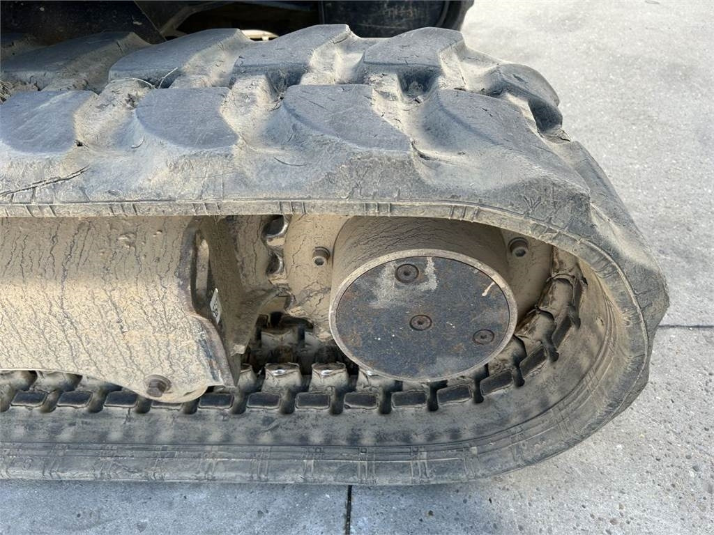 Kubota U50-5 (6970) - Mini ekskavatorius: foto 5 Kubota U50-5 (6970) - Mini ekskavatorius: foto 5