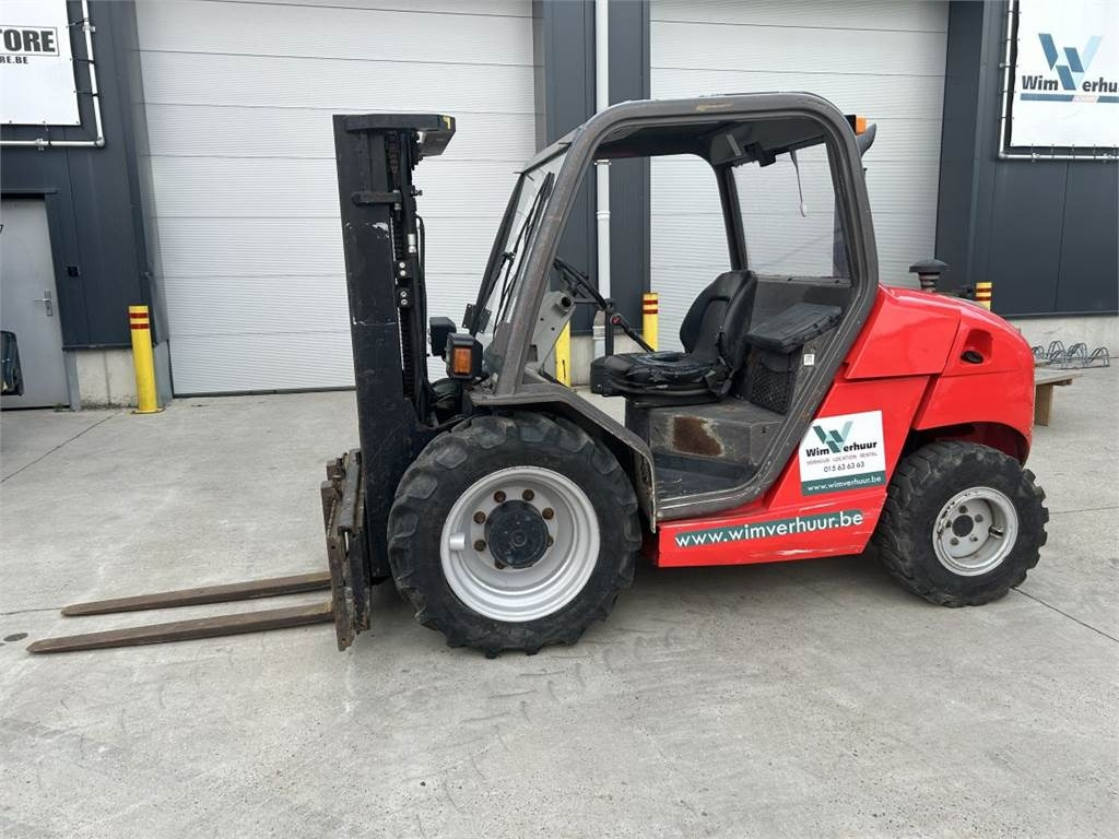 Manitou MH25-4 - Krautuvas-visureigis: foto 1 Manitou MH25-4 - Krautuvas-visureigis: foto 1