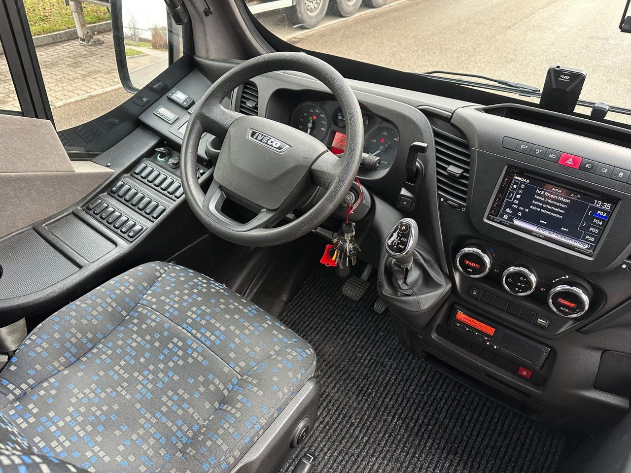 Iveco Atomic AN21 (wenig Km*7.2t) Rosero/ Rapido - Mikroautobusas, Keleivinis furgonas: foto 3 Iveco Atomic AN21 (wenig Km*7.2t) Rosero/ Rapido - Mikroautobusas, Keleivinis furgonas: foto 3