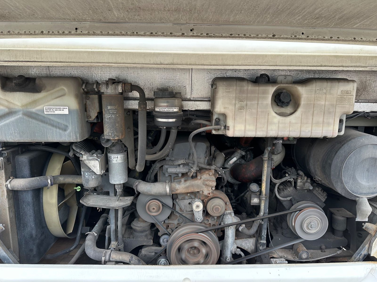 Iveco Irisbus Crossway LE SFR 162 *AC*100 km/h*Schalt Iveco Irisbus Crossway LE SFR 162 *AC*100 km/h*Schalt - Miesto autobusas: foto 4 Iveco Irisbus Crossway LE SFR 162 *AC*100 km/h*Schalt Iveco Irisbus Crossway LE SFR 162 *AC*100 km/h*Schalt - Miesto autobusas: foto 4