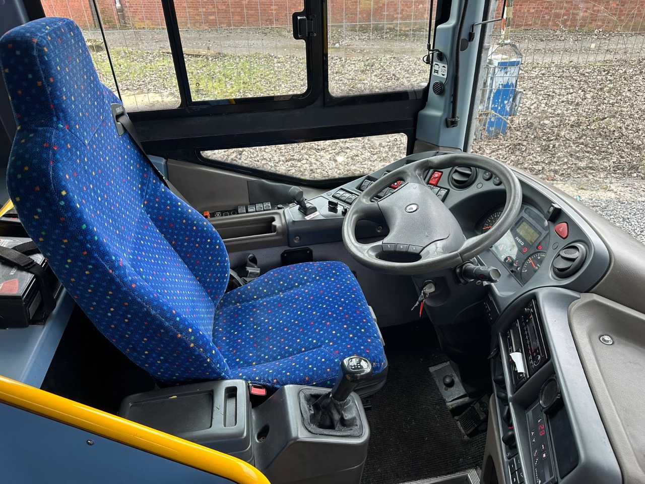 Iveco Irisbus Crossway LE SFR 162 *AC*100 km/h*Schalt Iveco Irisbus Crossway LE SFR 162 *AC*100 km/h*Schalt - Miesto autobusas: foto 4 Iveco Irisbus Crossway LE SFR 162 *AC*100 km/h*Schalt Iveco Irisbus Crossway LE SFR 162 *AC*100 km/h*Schalt - Miesto autobusas: foto 4