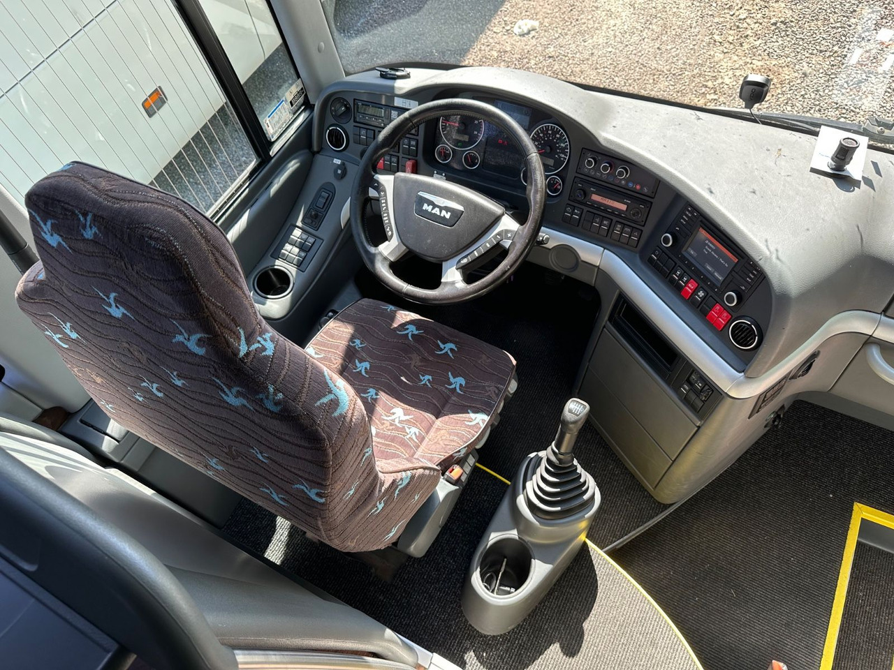 MAN R08 Lions Coach L (60 Sitze*Schalt) - Turistinis autobusas: foto 5 MAN R08 Lions Coach L (60 Sitze*Schalt) - Turistinis autobusas: foto 5