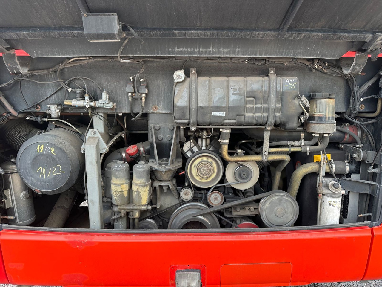 Mercedes-Benz O550 Integro (56 Sitze*Klima*Schalt) - Priemiestinis autobusas: foto 4 Mercedes-Benz O550 Integro (56 Sitze*Klima*Schalt) - Priemiestinis autobusas: foto 4