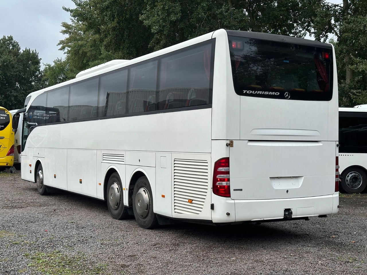 Mercedes-Benz Tourismo O350 16 RHD-M (56 Sitze*DE*TOP) - Turistinis autobusas: foto 2 Mercedes-Benz Tourismo O350 16 RHD-M (56 Sitze*DE*TOP) - Turistinis autobusas: foto 2