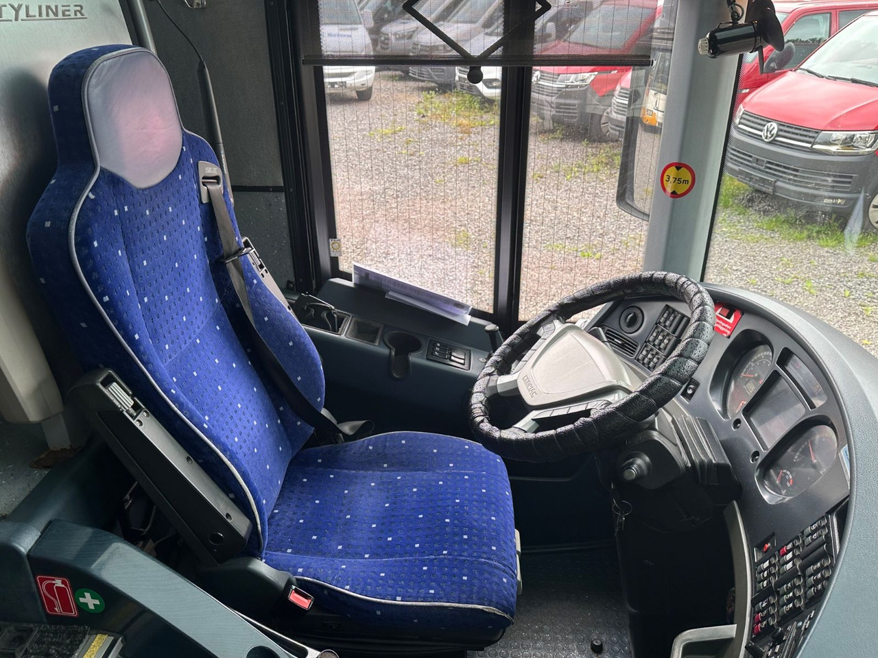 Neoplan P15 Cityliner Euro4*55 Sitze - Turistinis autobusas: foto 4 Neoplan P15 Cityliner Euro4*55 Sitze - Turistinis autobusas: foto 4